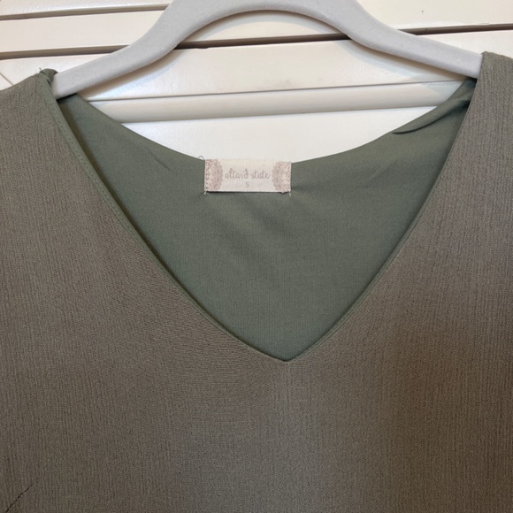 Altar’d State Ruffled Flowy Dress - Picture 4 of 7